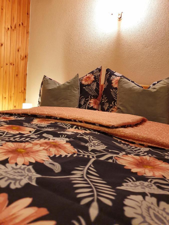 Bi De Furre Apartman Reckingen Kültér fotó